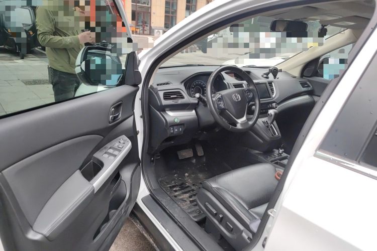 Used Honda CR-V 2015 2.4L four-wheel drive luxury version Driver Seat