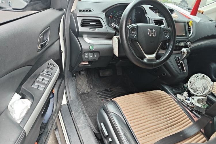 Used Honda CR-V 2015 2.4L two-wheel drive luxury version Driver Seat
