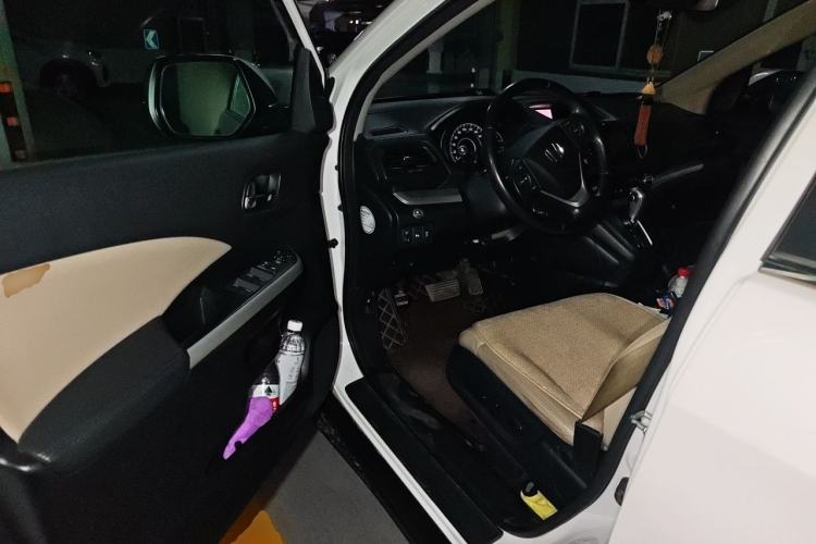 Used Honda CR-V 2015 2.4L two-wheel drive luxury version Driver Seat