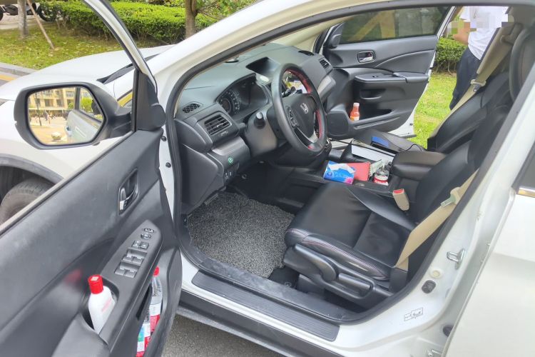 Used Honda CR-V 2015 2.0L two-wheel drive Fashion Edition Driver Seat