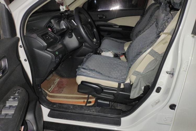 Used Honda CR-V 2015 2.0L two-wheel drive urban version Driver Seat