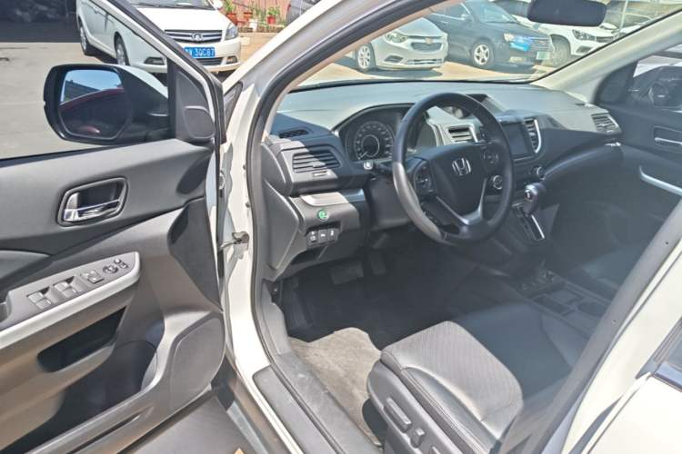 Used Honda CR-V 2015 2.4L two-wheel drive luxury version Driver Seat