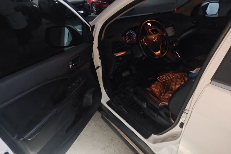 Used Honda CR-V 2015 2.0L two-wheel drive Fashion Edition Driver Seat