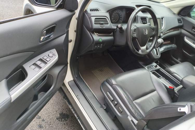 Used Honda CR-V 2015 2.4L Four-Wheel Drive Prestige Edition Driver Seat