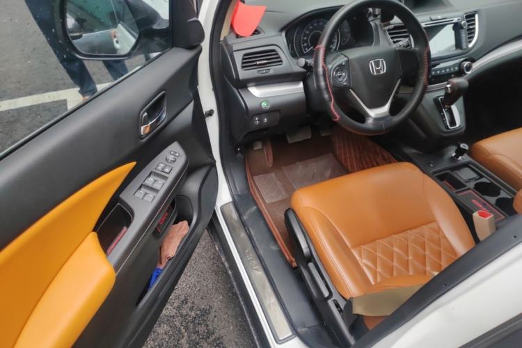 Used Honda CR-V 2015 2.0L two-wheel drive Fashion Edition Driver Seat