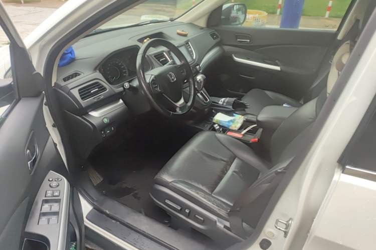 Used Honda CR-V 2015 2.4L two-wheel drive luxury version Driver Seat