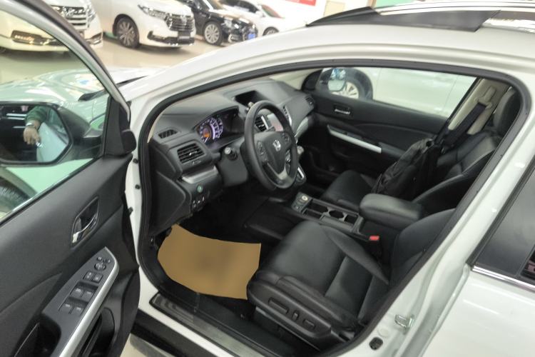 Used Honda CR-V 2015 2.4L four-wheel drive luxury version Driver Seat