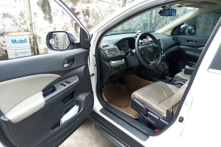 Used Honda CR-V 2015 2.0L two-wheel drive Fashion Edition Driver Seat