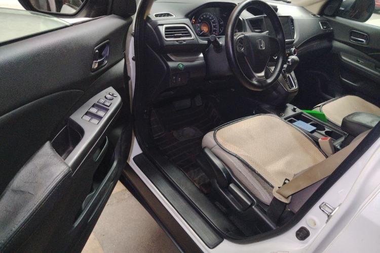Used Honda CR-V 2015 2.0L two-wheel drive Fashion Edition Driver Seat