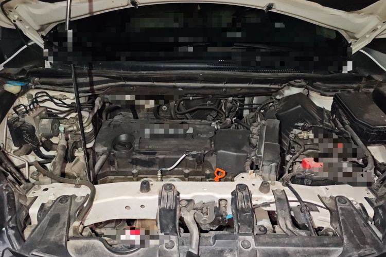 Used Honda CR-V 2015 2.4L two-wheel drive luxury version Engine Bay