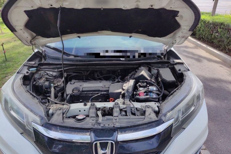 Used Honda CR-V 2015 2.4L two-wheel drive luxury version Engine Bay