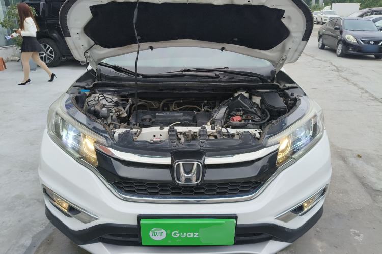 Used Honda CR-V 2015 2.4L two-wheel drive luxury version Engine Bay