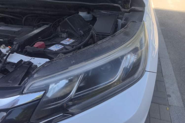 Used Honda CR-V 2015 2.4L four-wheel drive luxury version Engine Bay Left
