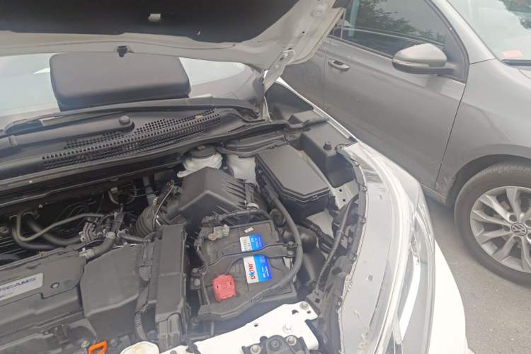 Used Honda CR-V 2015 2.4L Four-Wheel Drive Prestige Edition Engine Bay Left