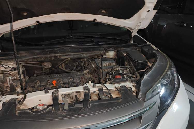 Used Honda CR-V 2015 2.0L 2WD Classic Edition Engine Bay Left