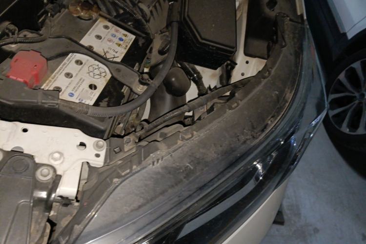 Used Honda CR-V 2015 2.4L four-wheel drive luxury version Engine Bay Left