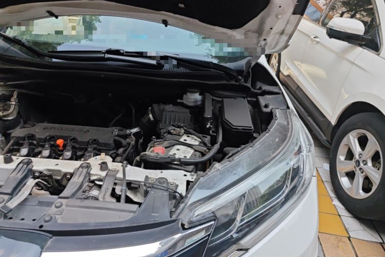 Used Honda CR-V 2015 2.0L two-wheel drive Fashion Edition Engine Bay Left