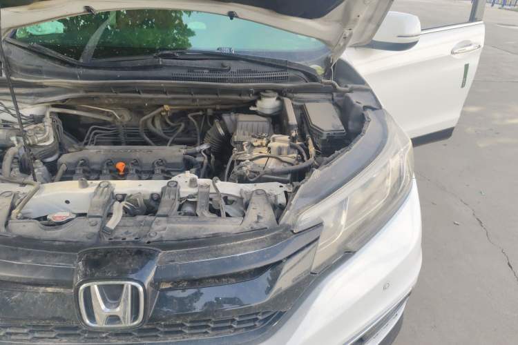 Used Honda CR-V 2015 2.0L two-wheel drive urban version Engine Bay Left