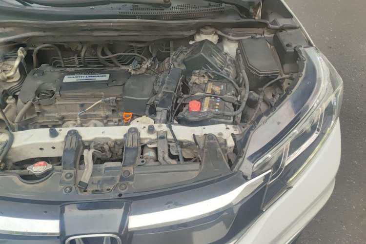 Used Honda CR-V 2015 2.4L two-wheel drive luxury version Engine Bay Left