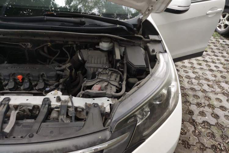 Used Honda CR-V 2015 2.0L 2WD Classic Edition Engine Bay Left