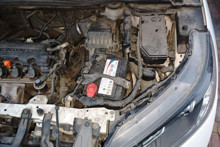 Used Honda CR-V 2015 2.0L 2WD Classic Edition Engine Bay Left