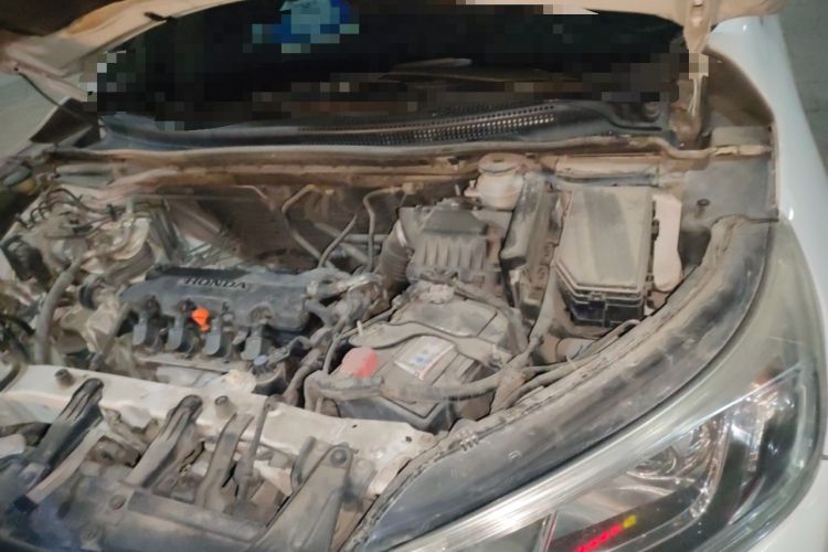 Used Honda CR-V 2015 2.0L two-wheel drive urban version Engine Bay Left