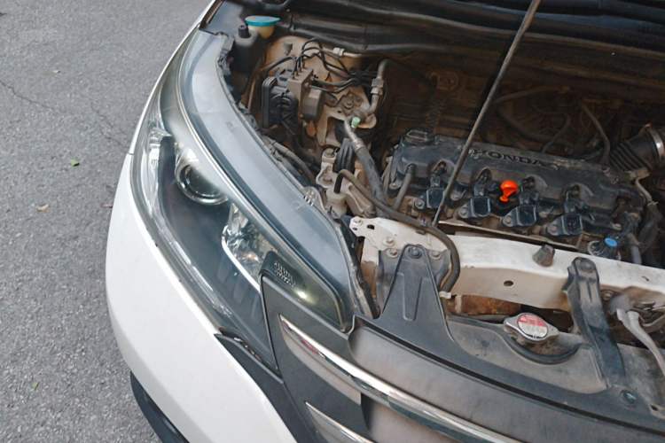 Used Honda CR-V 2015 2.0L 2WD Classic Edition Engine Bay Right