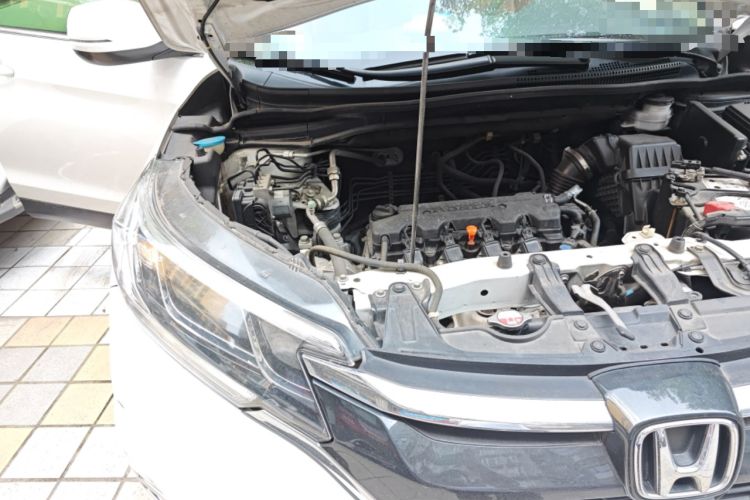 Used Honda CR-V 2015 2.0L two-wheel drive Fashion Edition Engine Bay Right