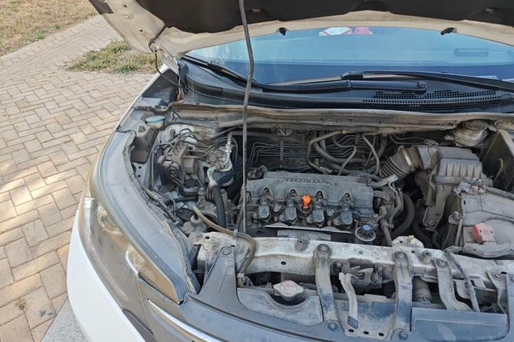 Used Honda CR-V 2015 2.0L 2WD Classic Edition Engine Bay Right
