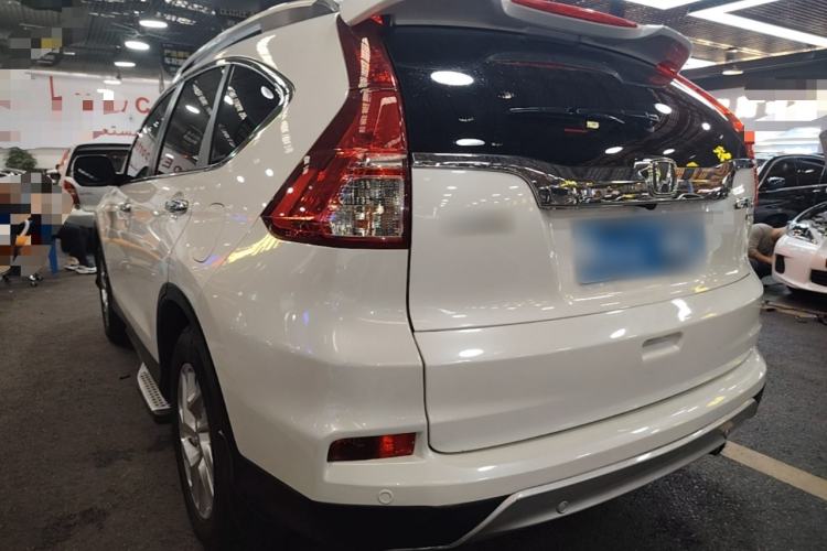 Used Honda CR-V 2015 2.4L two-wheel drive luxury version Exterior 2