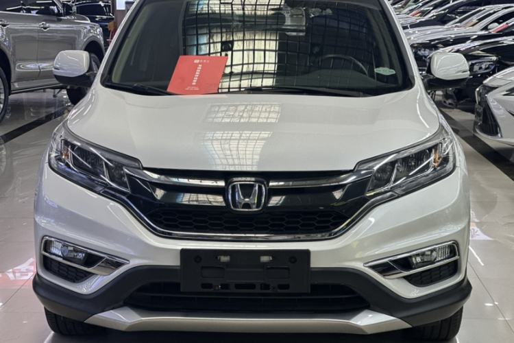 Used Honda CR-V 2015 2.0L two-wheel drive Fashion Edition Exterior 2