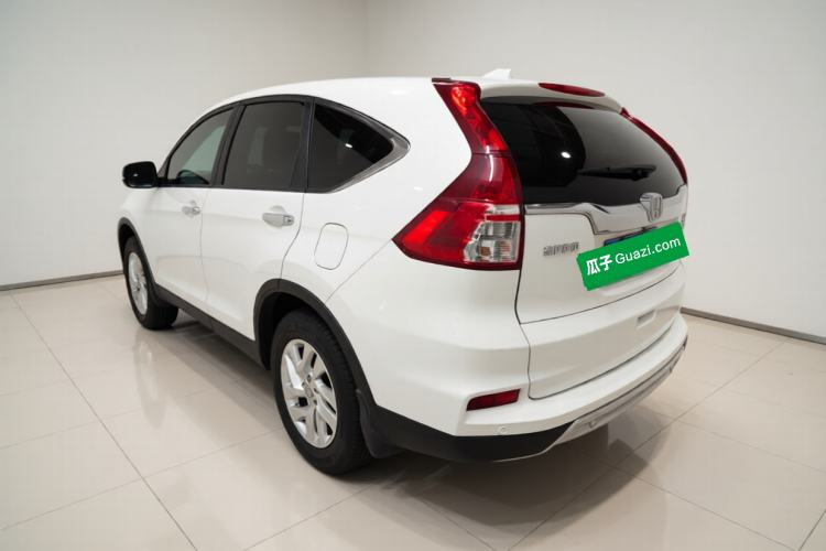 Used Honda CR-V 2015 2.4L two-wheel drive luxury version Exterior 3