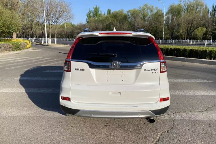 Used Honda CR-V 2015 2.4L two-wheel drive luxury version Exterior 4