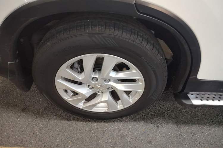 Used Honda CR-V 2015 2.4L two-wheel drive luxury version Exterior 5