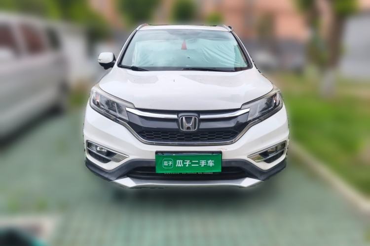 Used Honda CR-V 2015 2.4L two-wheel drive luxury version Front