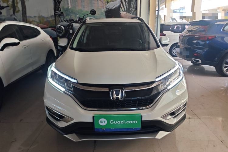 Used Honda CR-V 2015 2.4L two-wheel drive luxury version Front