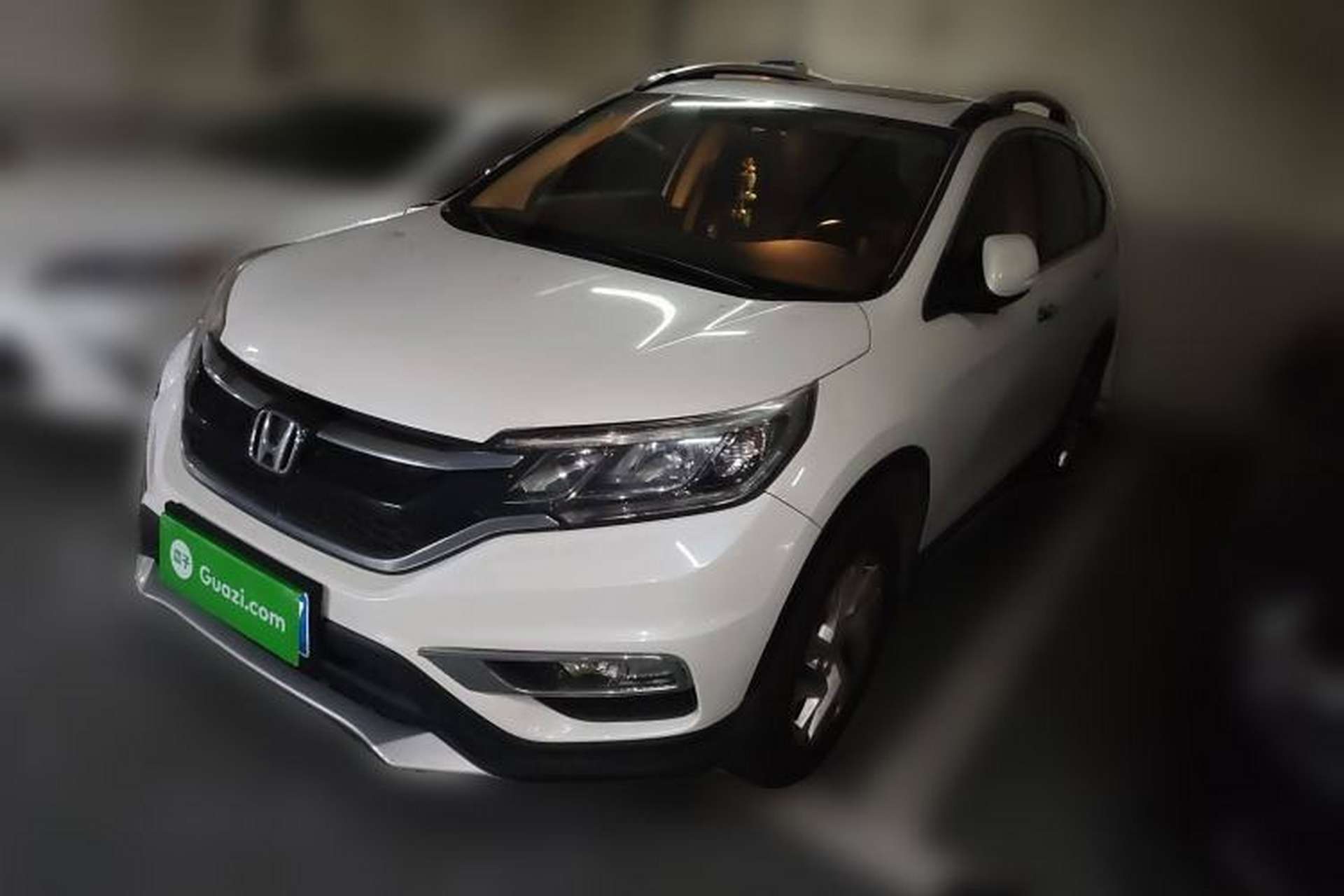 Used Honda CR-V 2015 2.4L two-wheel drive luxury version Front Left 45 Deg