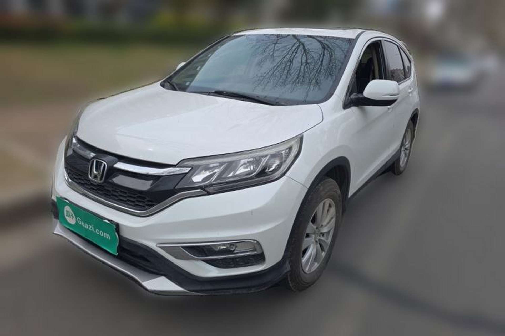 Used Honda CR-V 2015 2.0L two-wheel drive Fashion Edition Front Left 45 Deg