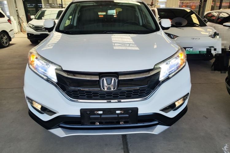 Used Honda CR-V 2015 2.4L two-wheel drive luxury version Front