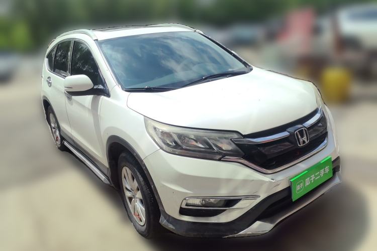 Used Honda CR-V 2015 2.0L two-wheel drive Fashion Edition Front Right 45 Deg