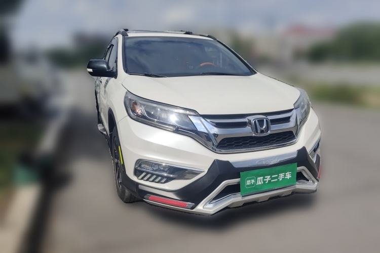 Used Honda CR-V 2015 2.0L two-wheel drive Fashion Edition Front Right 45 Deg