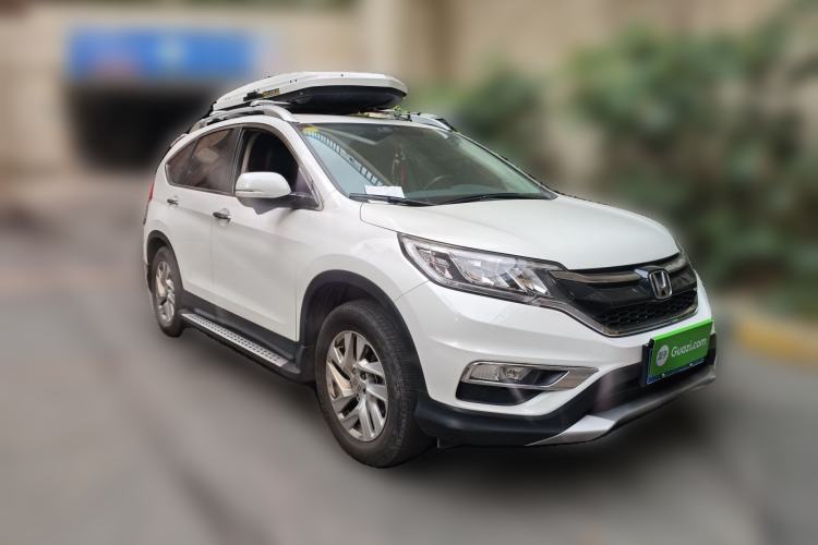 Used Honda CR-V 2015 2.4L two-wheel drive luxury version Front Right 45 Deg