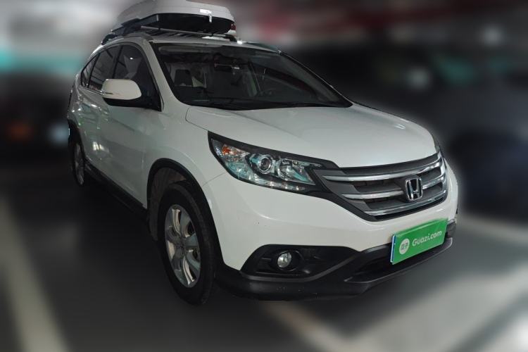 Used Honda CR-V 2015 2.0L 2WD Classic Edition Front Right 45 Deg