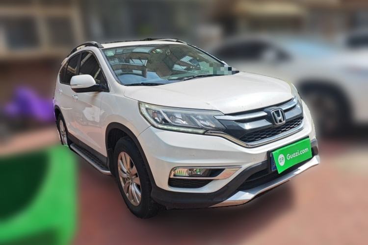Used Honda CR-V 2015 2.0L two-wheel drive Fashion Edition Front Right 45 Deg