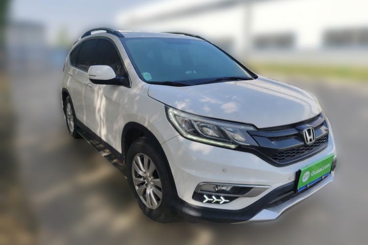 Used Honda CR-V 2015 2.0L two-wheel drive urban version Front Right 45 Deg