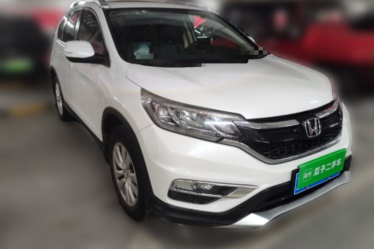Used Honda CR-V 2015 2.0L two-wheel drive Fashion Edition Front Right 45 Deg