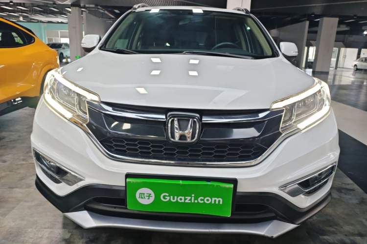 Used Honda CR-V 2015 2.0L two-wheel drive Fashion Edition Front