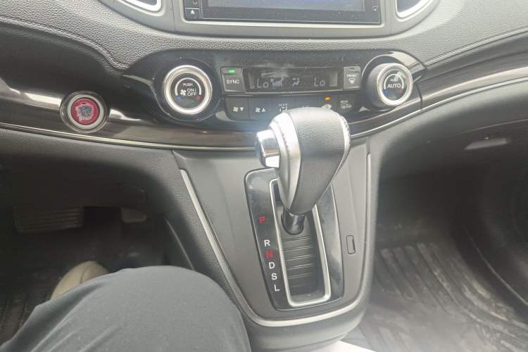 Used Honda CR-V 2015 2.4L Four-Wheel Drive Prestige Edition Gear Lever