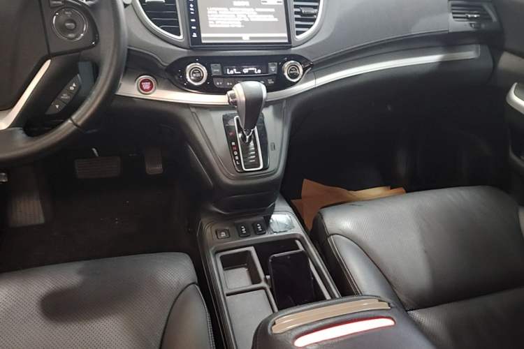 Used Honda CR-V 2015 2.4L two-wheel drive luxury version Gear Lever