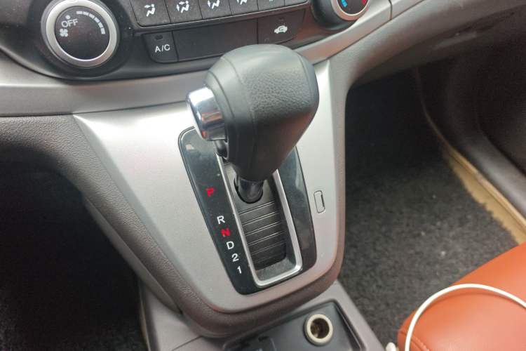 Used Honda CR-V 2015 2.0L 2WD Classic Edition Gear Lever
